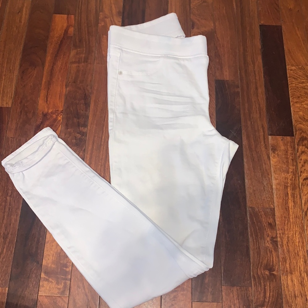 White Skinny Jeans